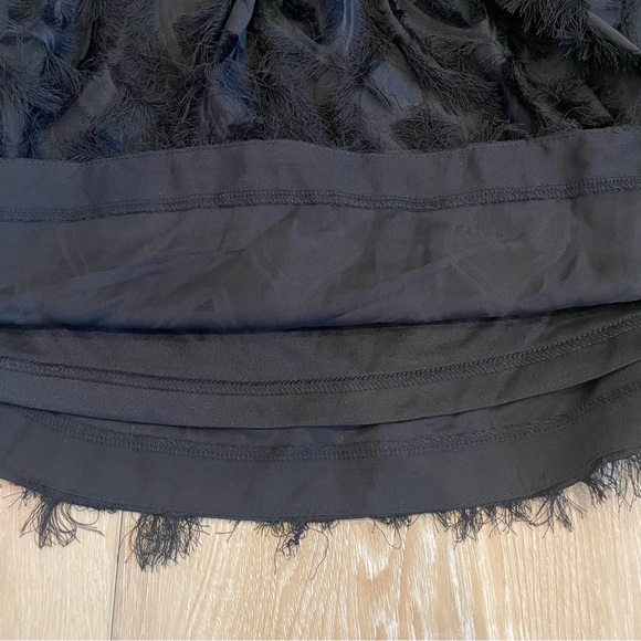 H&M Feather Skater Skirt - Picture 4 of 11
